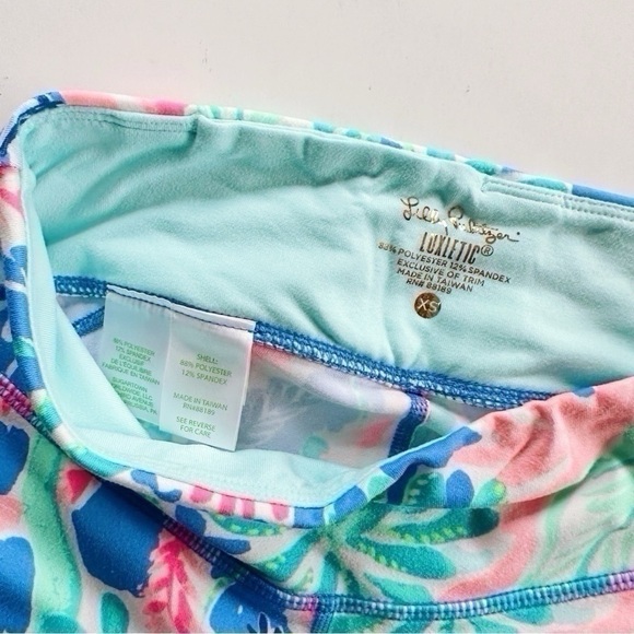 Lilly Pulitzer 21” Luxletic Gemma Weekender Cropped Legging Multi Jet Stream XS - Picture 4 of 8